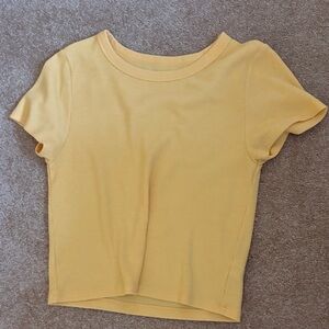 American Eagle Outfitters Light Orange Short Sleeve Baby Tee
